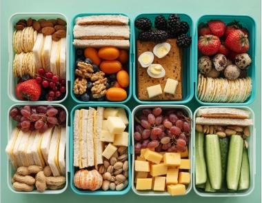 Photo de l'intérieur de 8 lunch box